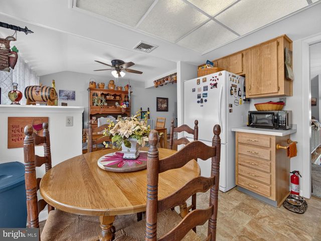 34 S 41ST ST S, Allentown, PA 18104