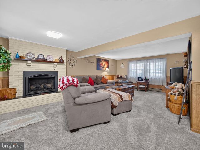 34 S 41ST ST S, Allentown, PA 18104