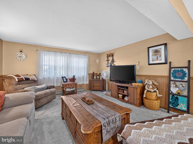 34 S 41ST ST S, Allentown, PA 18104