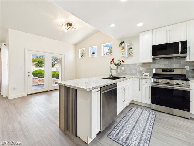2833 Breakers Creek Drive, Las Vegas, NV 89134