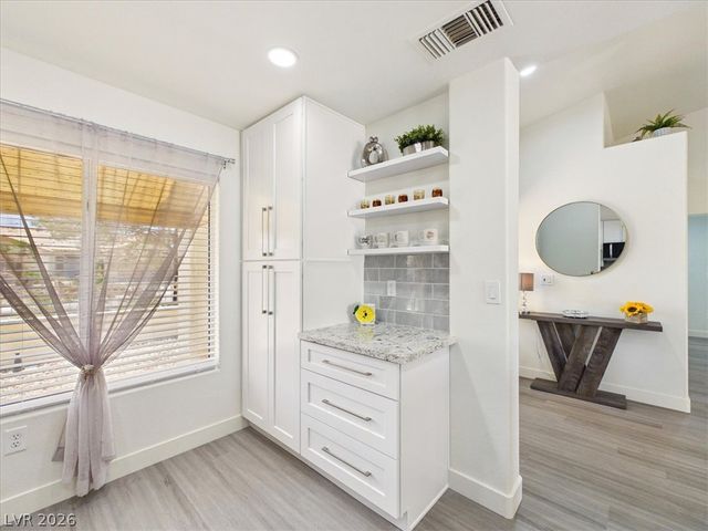 2833 Breakers Creek Drive, Las Vegas, NV 89134