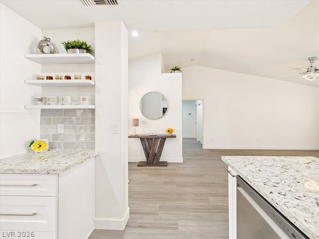 2833 Breakers Creek Drive, Las Vegas, NV 89134