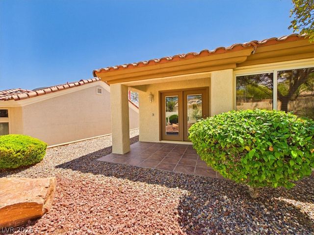 2833 Breakers Creek Drive, Las Vegas, NV 89134
