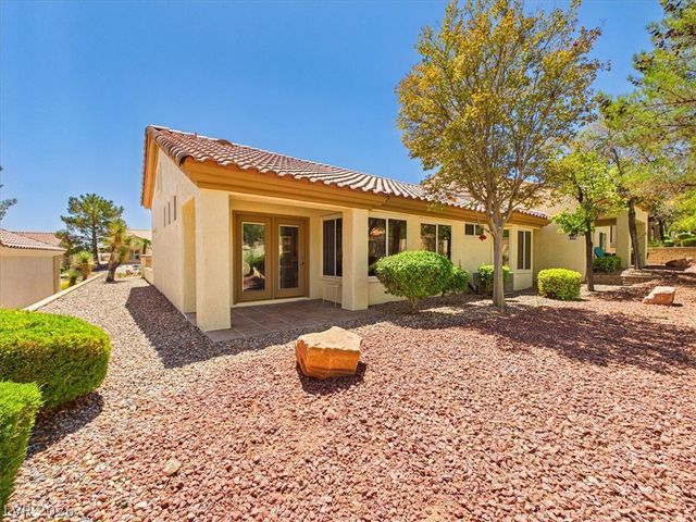 2833 Breakers Creek Drive, Las Vegas, NV 89134
