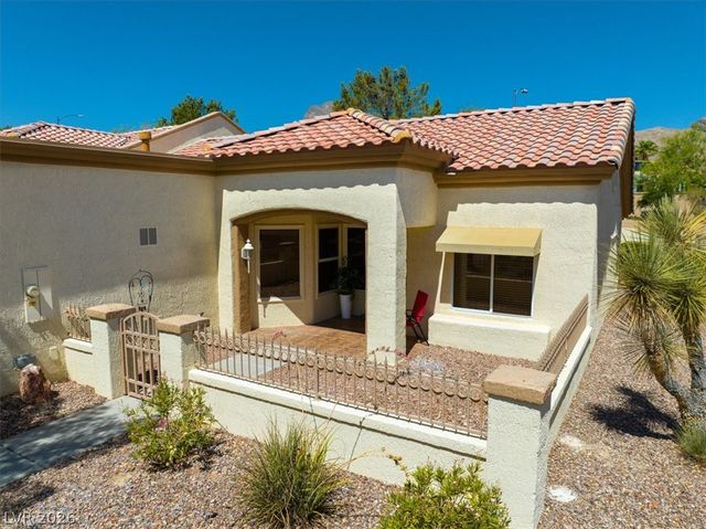 2833 Breakers Creek Drive, Las Vegas, NV 89134