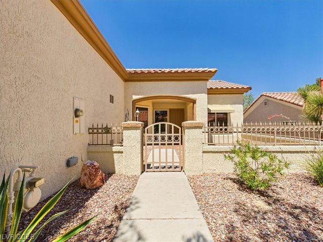 2833 Breakers Creek Drive, Las Vegas, NV 89134