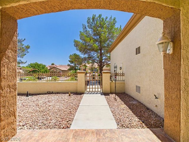 2833 Breakers Creek Drive, Las Vegas, NV 89134