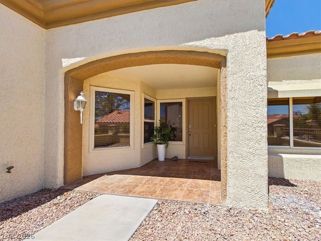 2833 Breakers Creek Drive, Las Vegas, NV 89134