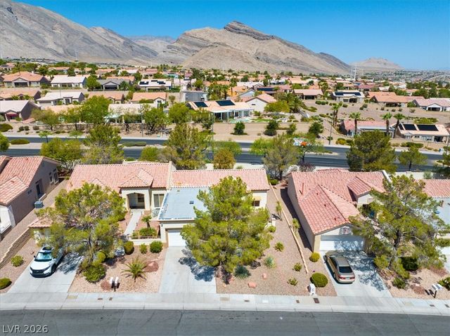 2833 Breakers Creek Drive, Las Vegas, NV 89134