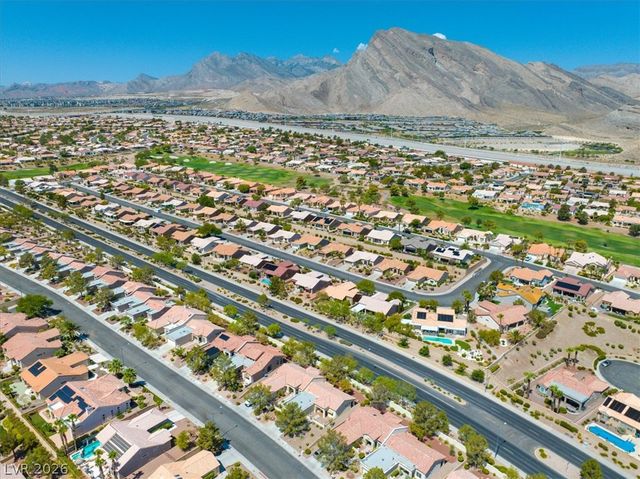 2833 Breakers Creek Drive, Las Vegas, NV 89134
