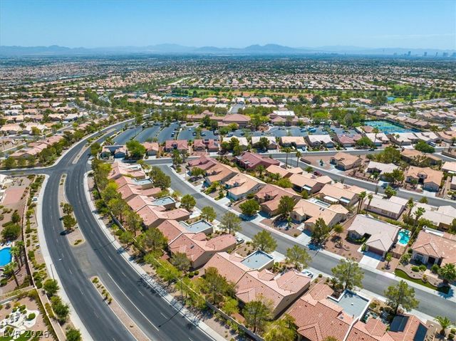 2833 Breakers Creek Drive, Las Vegas, NV 89134