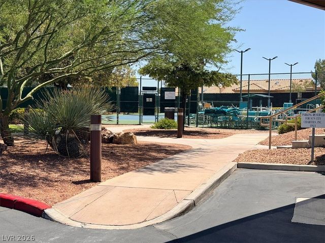 2833 Breakers Creek Drive, Las Vegas, NV 89134