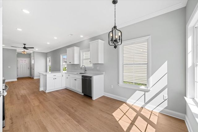 186 Andros Dr, Dalton, GA 30721