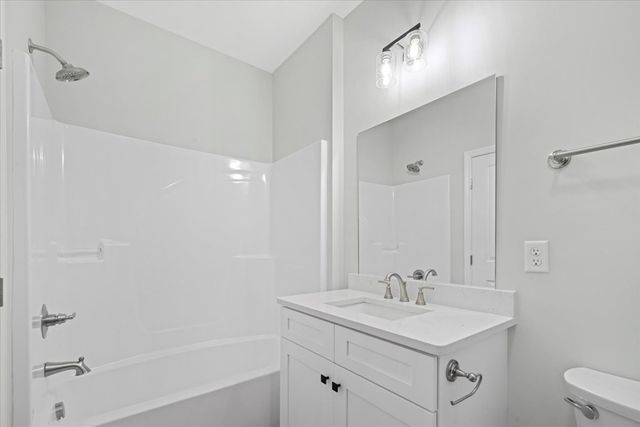 186 Andros Dr, Dalton, GA 30721