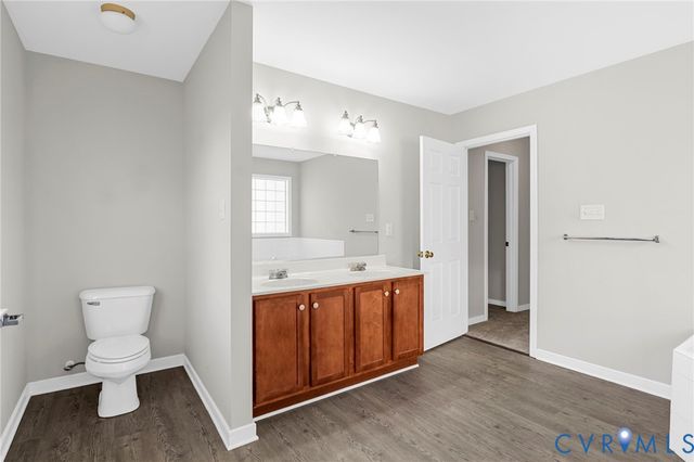 9520 Pine Trails Ct, Henrico, VA 23294
