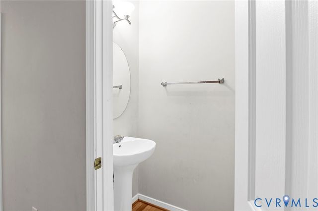 9520 Pine Trails Ct, Henrico, VA 23294