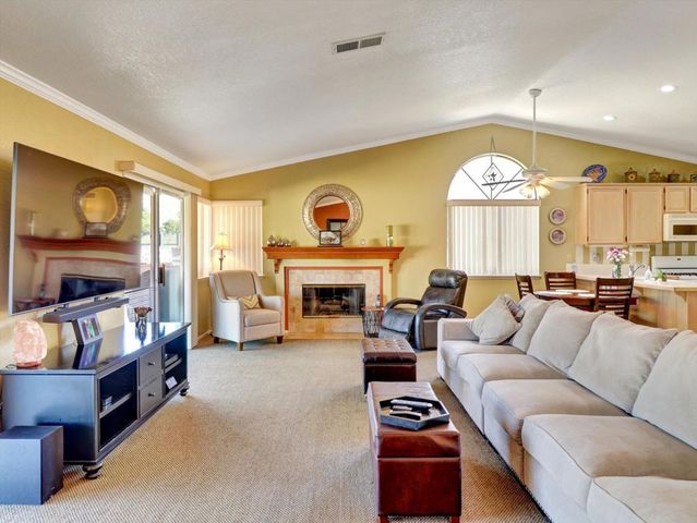 9527 Oakmount, Desert Hot Springs, CA 92240