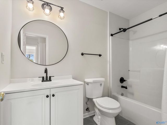 123 Stoney Point Drive, Harvest, AL 35749