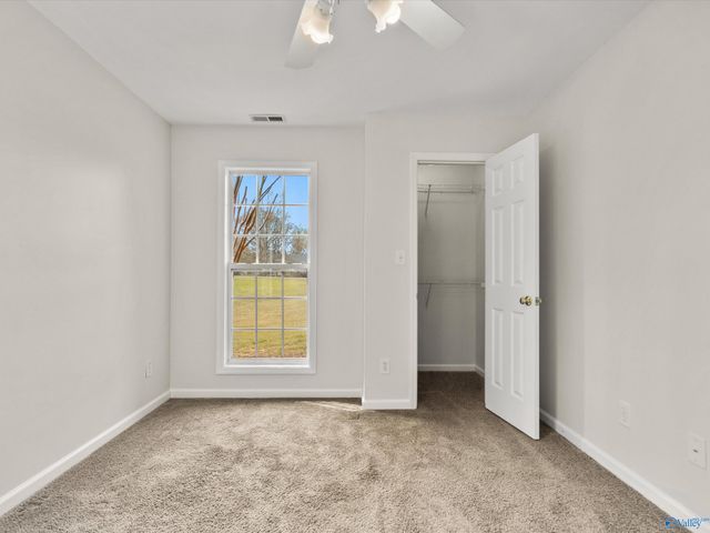 123 Stoney Point Drive, Harvest, AL 35749