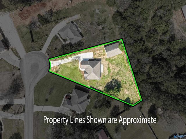 123 Stoney Point Drive, Harvest, AL 35749