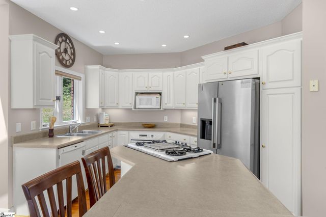 119 Anthony Road, Pickens, SC 29671