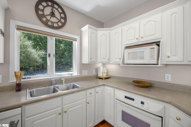 119 Anthony Road, Pickens, SC 29671