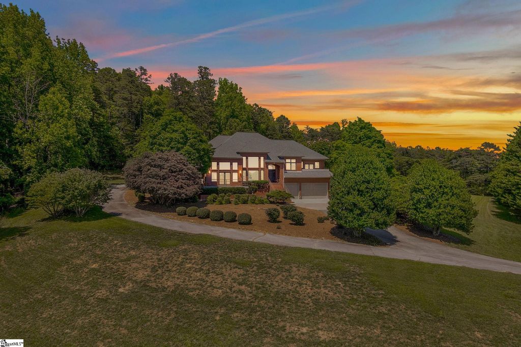 119 Anthony Road, Pickens, SC 29671