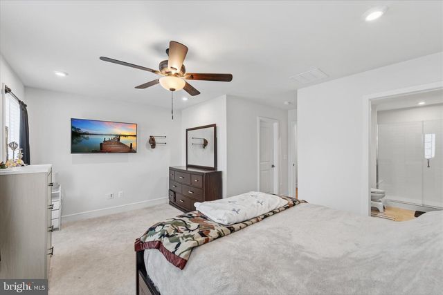4256 FROST ST, Marshall, VA 20115