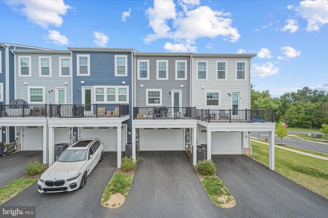 4256 FROST ST, Marshall, VA 20115