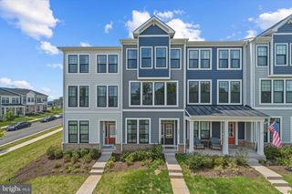 4256 FROST ST, Marshall, VA 20115