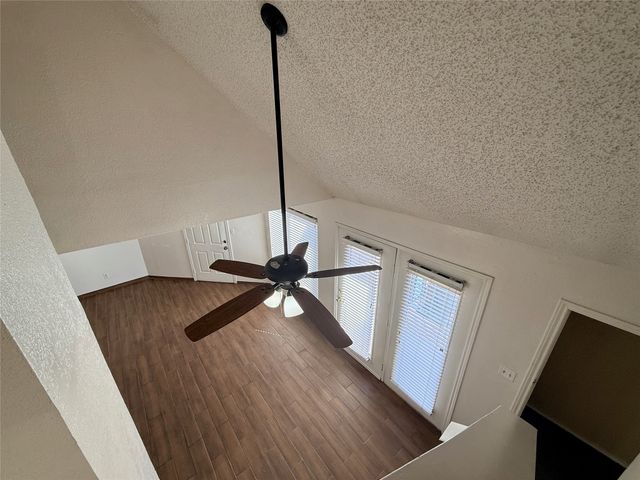 2300 Bamboo Drive N208, Arlington, TX 76006