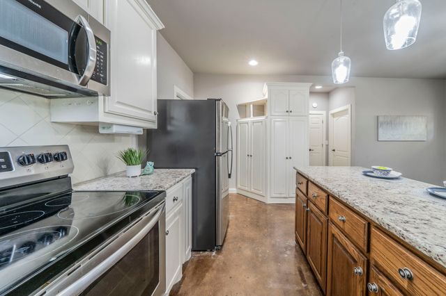 1992 Bledsoe Road, Gunter, TX 75058