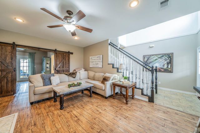 1992 Bledsoe Road, Gunter, TX 75058