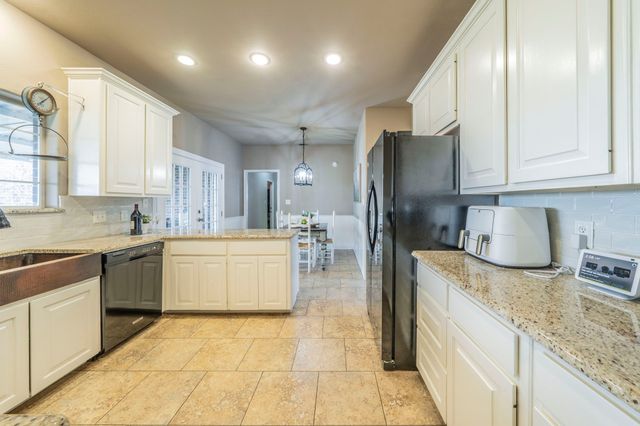 1992 Bledsoe Road, Gunter, TX 75058