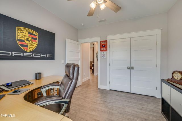 545 Pleasant Valley Road, Jonesborough, TN 37659
