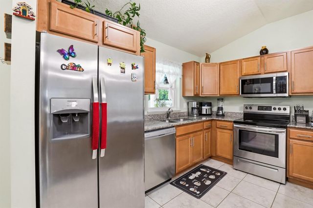 713 NW Biscayne Drive, Port St. Lucie, FL 34983