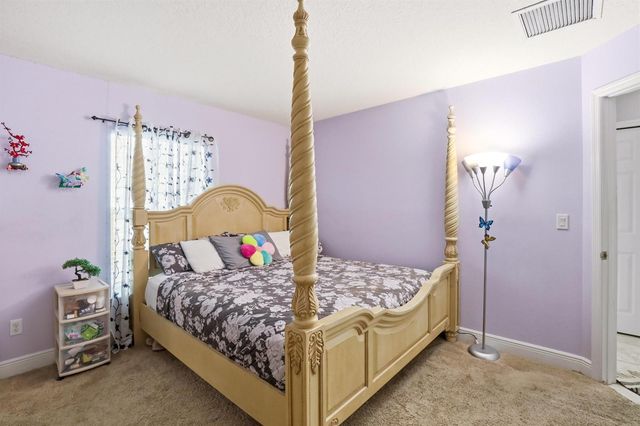713 NW Biscayne Drive, Port St. Lucie, FL 34983