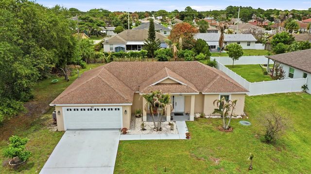 713 NW Biscayne Drive, Port St. Lucie, FL 34983