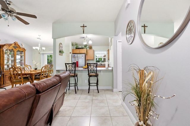 713 NW Biscayne Drive, Port St. Lucie, FL 34983