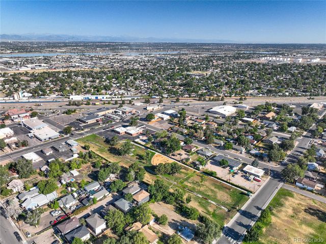 6641 E 73rd Place, Commerce City, CO 80022