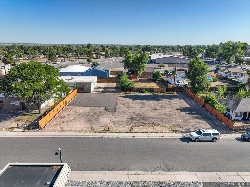 6641 E 73rd Place, Commerce City, CO 80022
