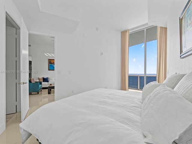 15811 Collins Ave 3707, Sunny Isles Beach, FL 33160