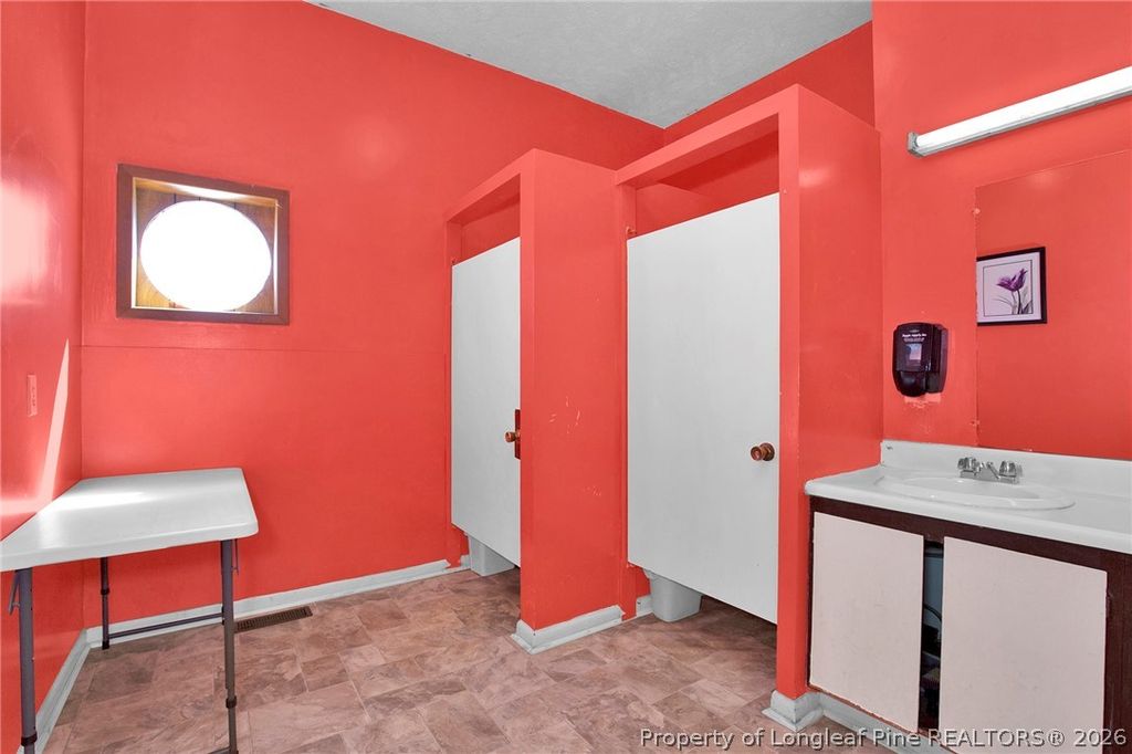 2177 N Roberts Road, Lumberton, NC 28358 — photo 18