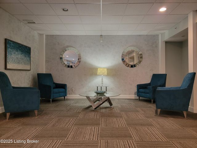 5100 US-42, 423, Louisville, KY 40241