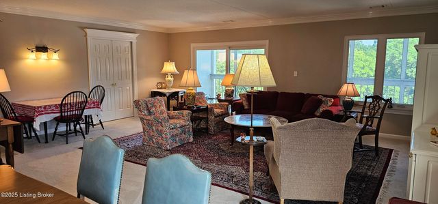 5100 US-42, 423, Louisville, KY 40241