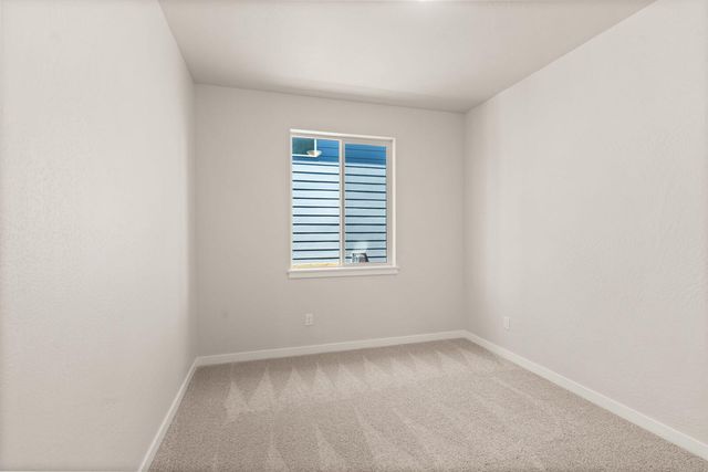 136 Valemont Drive 13, Eagle Point, OR 97524