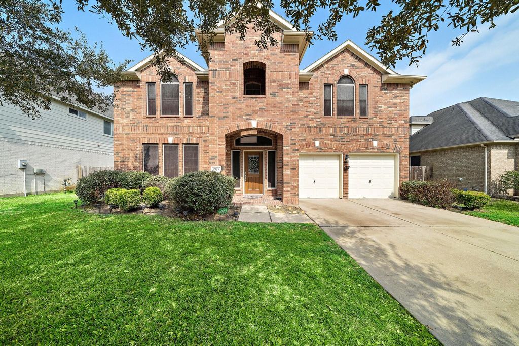 7519 Summer Shore Drive, Rosenberg, TX 77469
