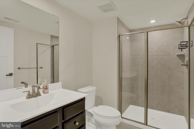 3973 SECRETARIAT ST, Harrisburg, PA 17112