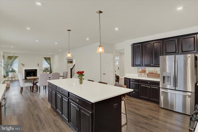 3973 SECRETARIAT ST, Harrisburg, PA 17112