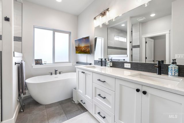 2288 Eaton Pl, Twin Falls, ID 83301
